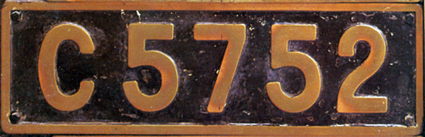 C57 52  �i���o�[�v���[�g